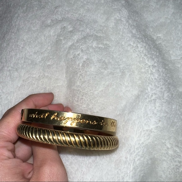 Lilly Pulitzer Gold Bangles Set “In The Jungle” - Picture 5 of 15